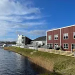 Hyggelig øer Maritime Ferieby Feriehus